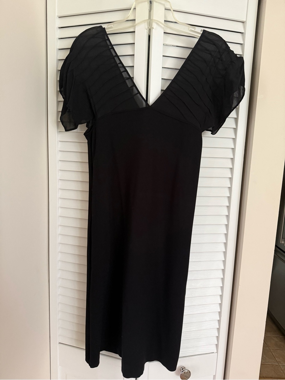 Massimo Dutti Black V-Neck Flutter Sleeve Mini Dress